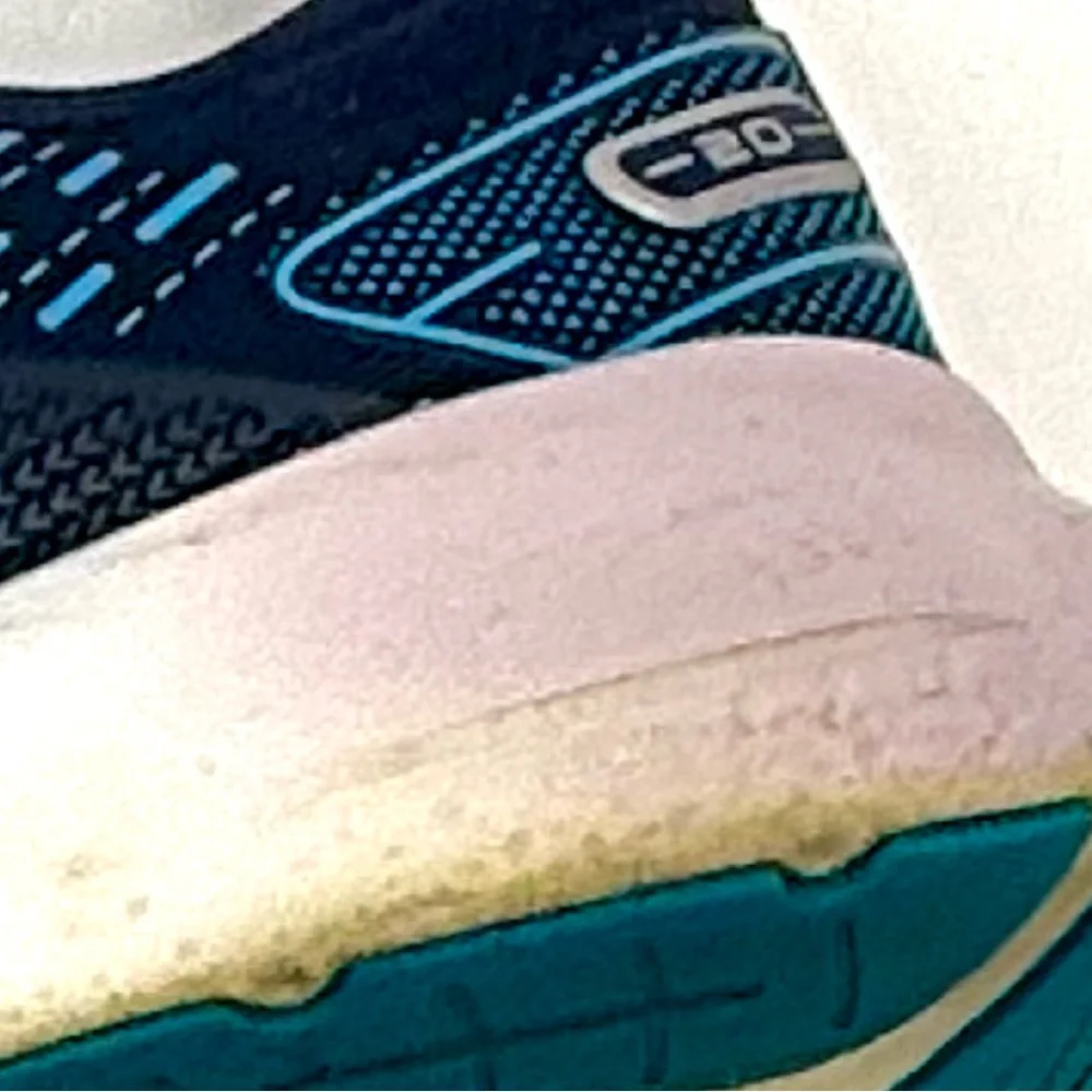 Brooks Women's Running Shoes - Navy‎ with Light Pink